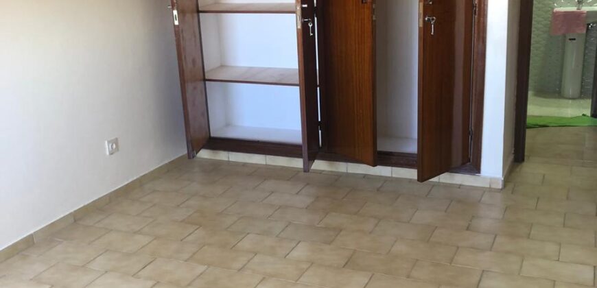 APPARTEMENT 5 PIECES USAGE BUREAU AGDAL