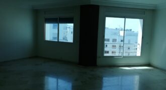 À LOUER – APPARTEMENT PREMIUM SPACIEUX À HAY RIAD (RABAT)